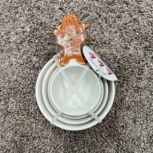 Santa & Gingerbread Measuring Cups